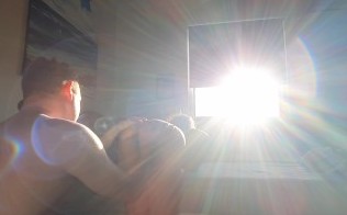 基督徒喺神光之下屌閪