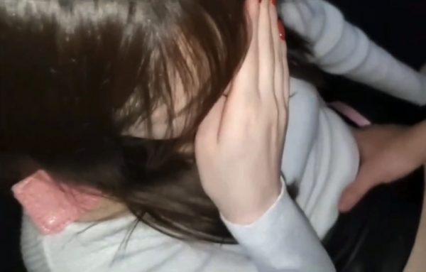 香港K房搞嘢流出 叫條女：放鬆啲